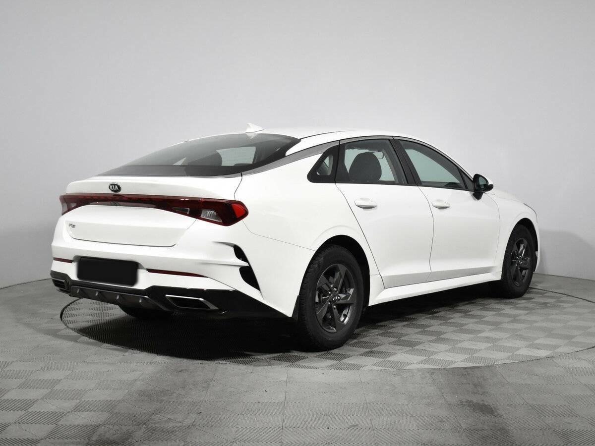 Б/У Киа К5 2021 года. Фото: #4