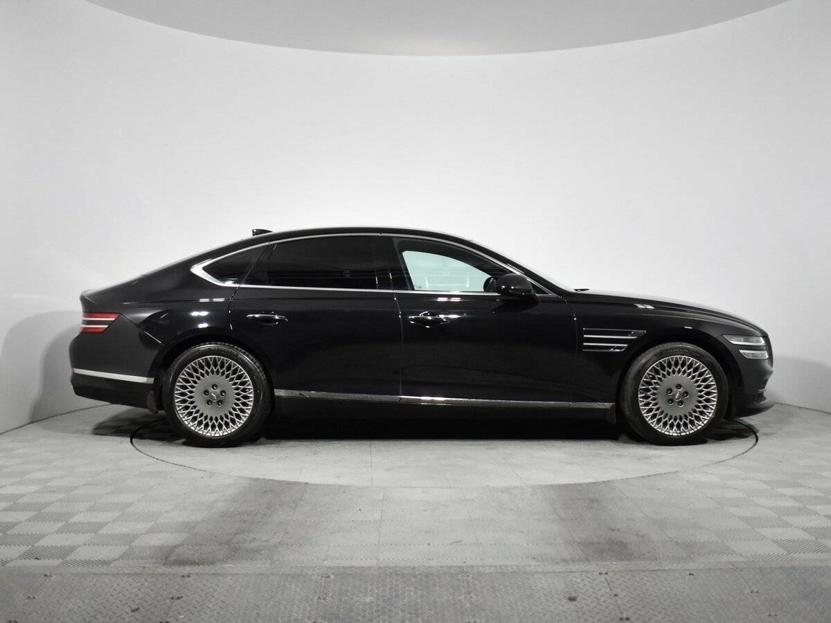 Б/У Генезис Г80 2021 года. Фото: #3