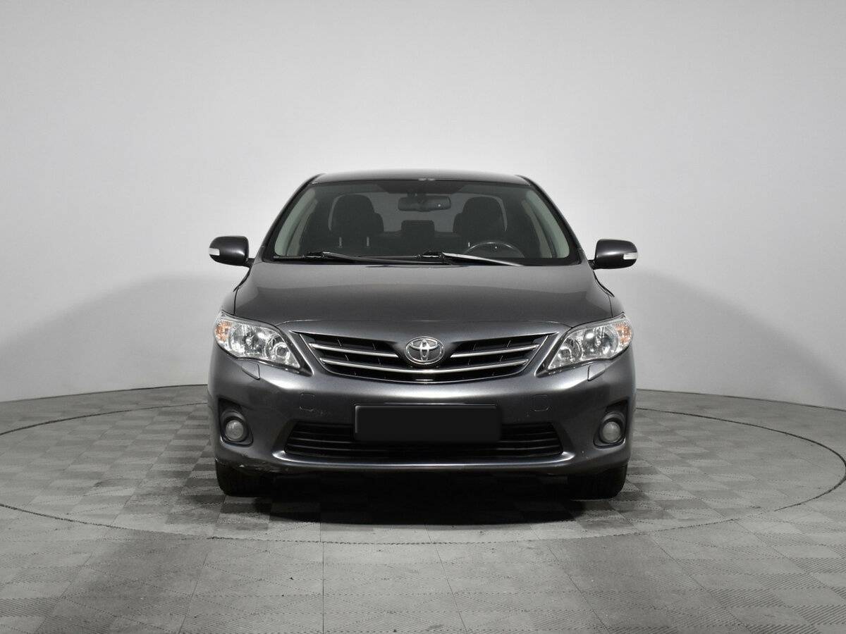 Б/У Тойота Королла 2010 года. Фото: #1