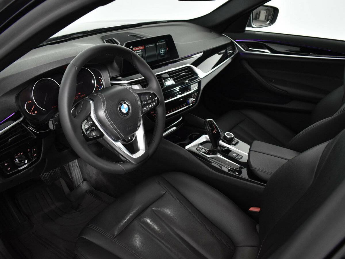 Б/У БМВ 5 серии 2020 года. Фото: #7