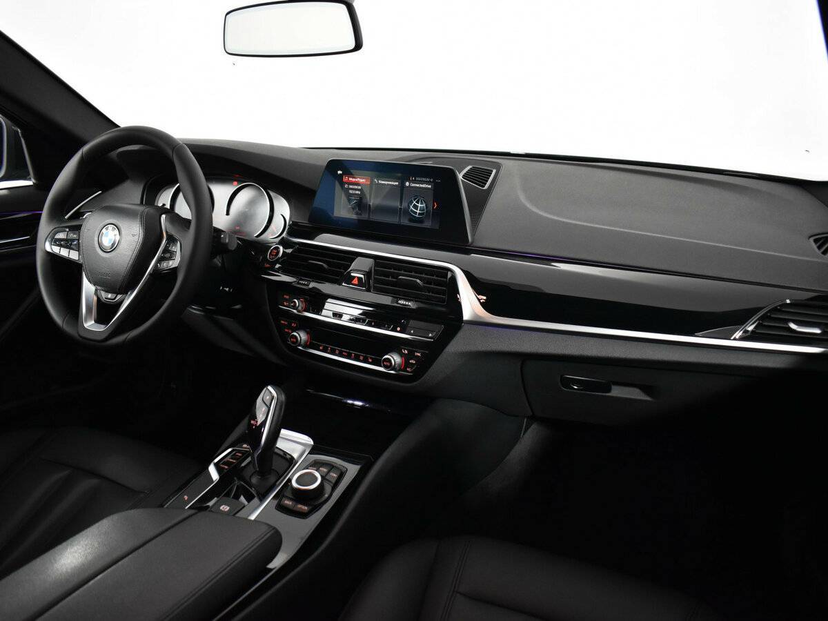 Б/У БМВ 5 серии 2020 года. Фото: #8