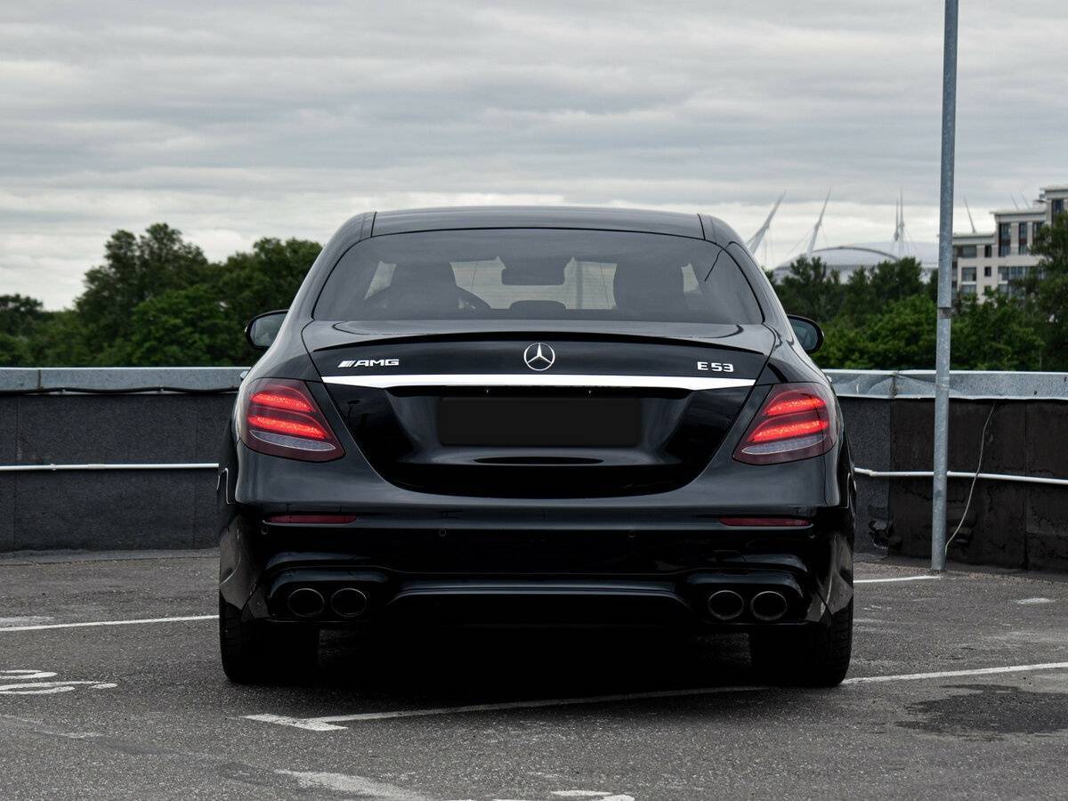 Б/У Мерседес-Бенц Е-Класс АМГ 2019 года. Фото: #4