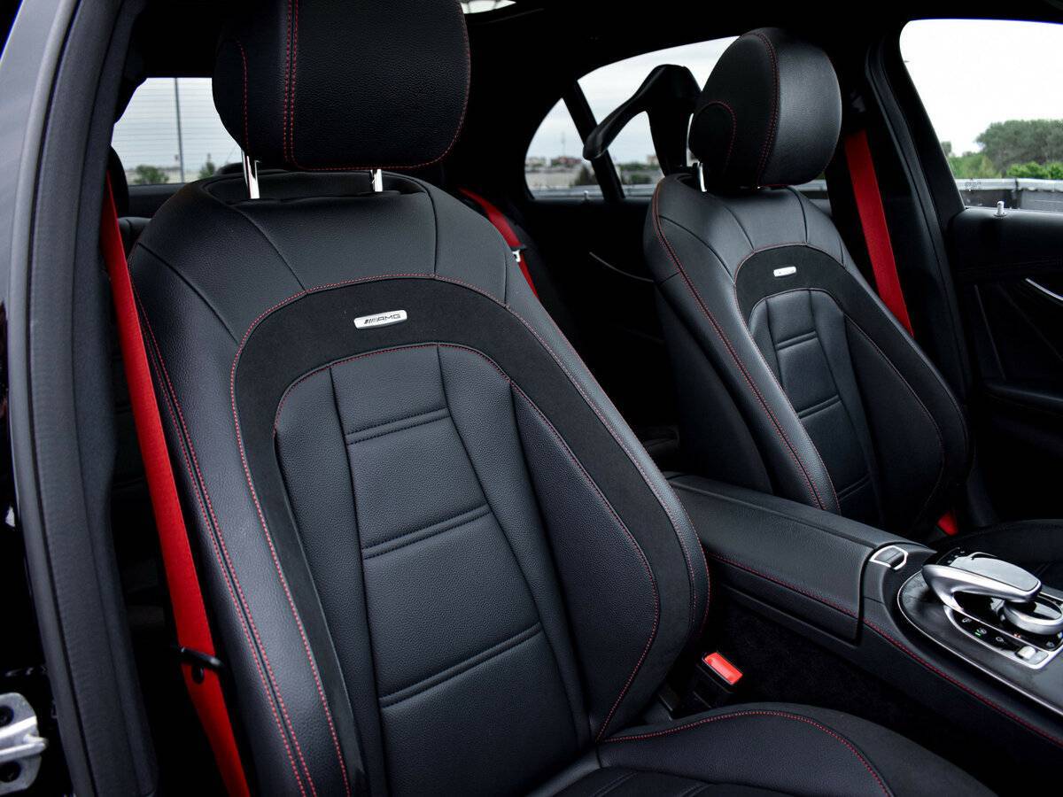 Б/У Мерседес-Бенц Е-Класс АМГ 2019 года. Фото: #11