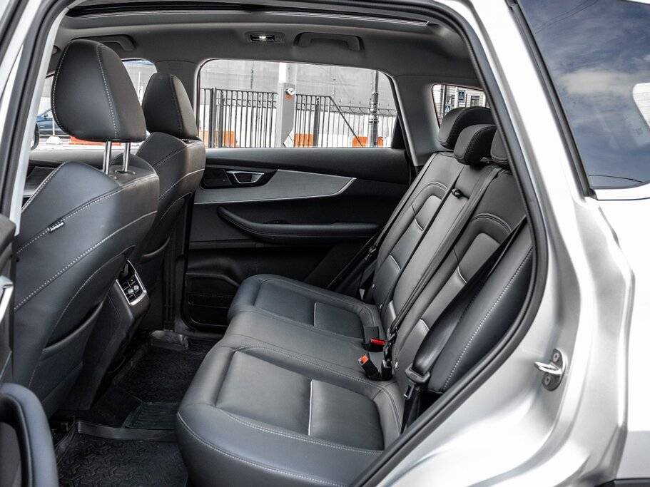 Б/У Чери Tiggo 7 Pro Plug-in Hybrid 2023 года. Фото: #15