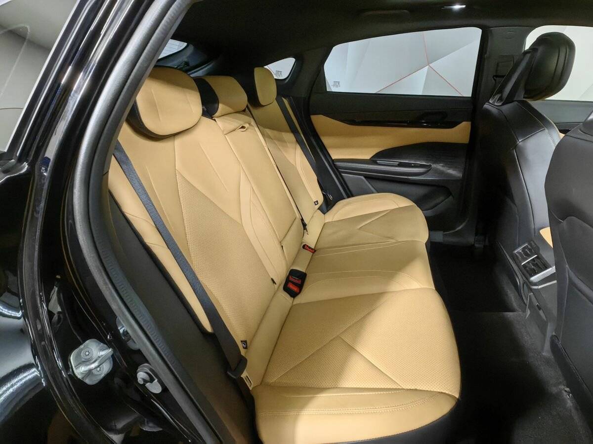 Б/У Чанган УНИ-В 2022 года. Фото: #14