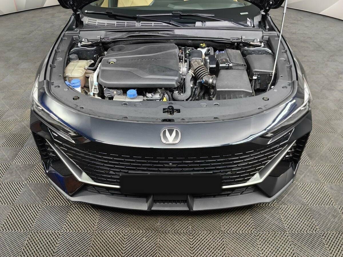 Б/У Чанган УНИ-В 2022 года. Фото: #19