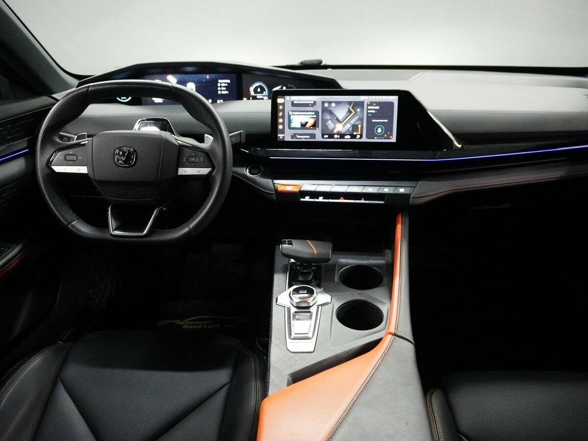 Б/У Чанган УНИ-В 2022 года. Фото: #13