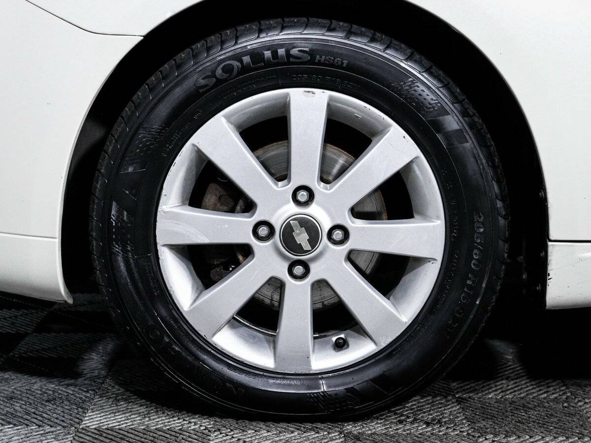 Б/У Шевроле Эпика 2012 года. Фото: #14