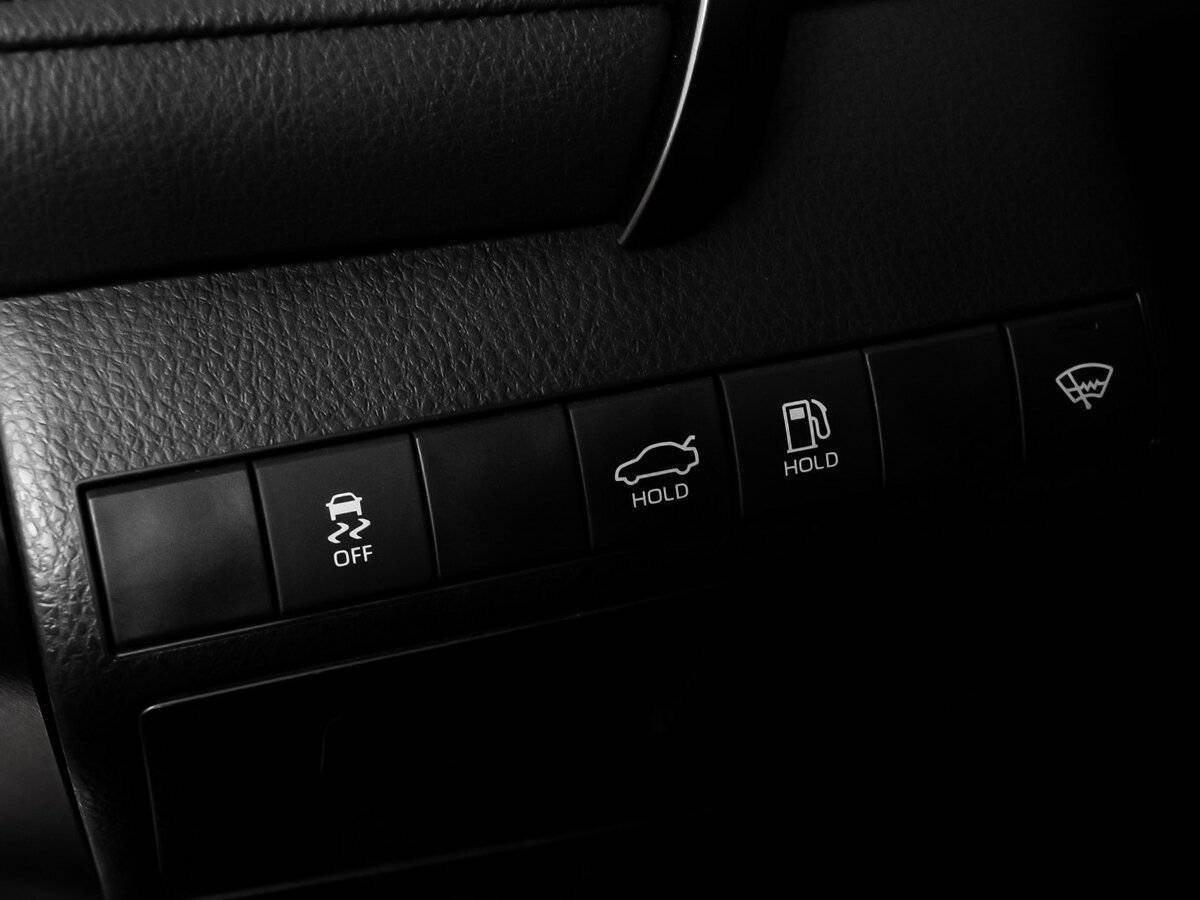 Б/У Тойота Камри 2021 года. Фото: #17