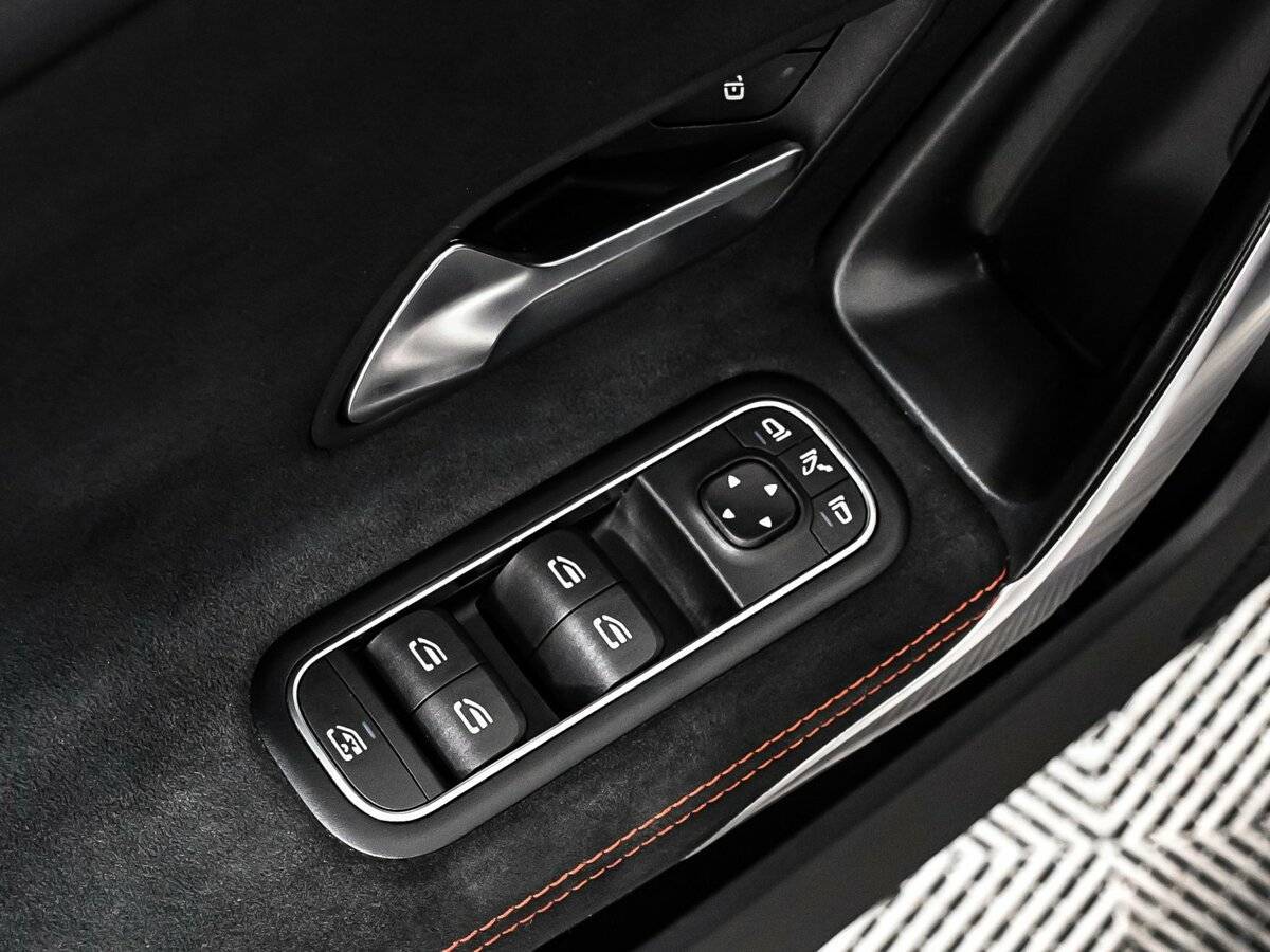 Б/У Мерседес-Бенц КЛА 2019 года. Фото: #12