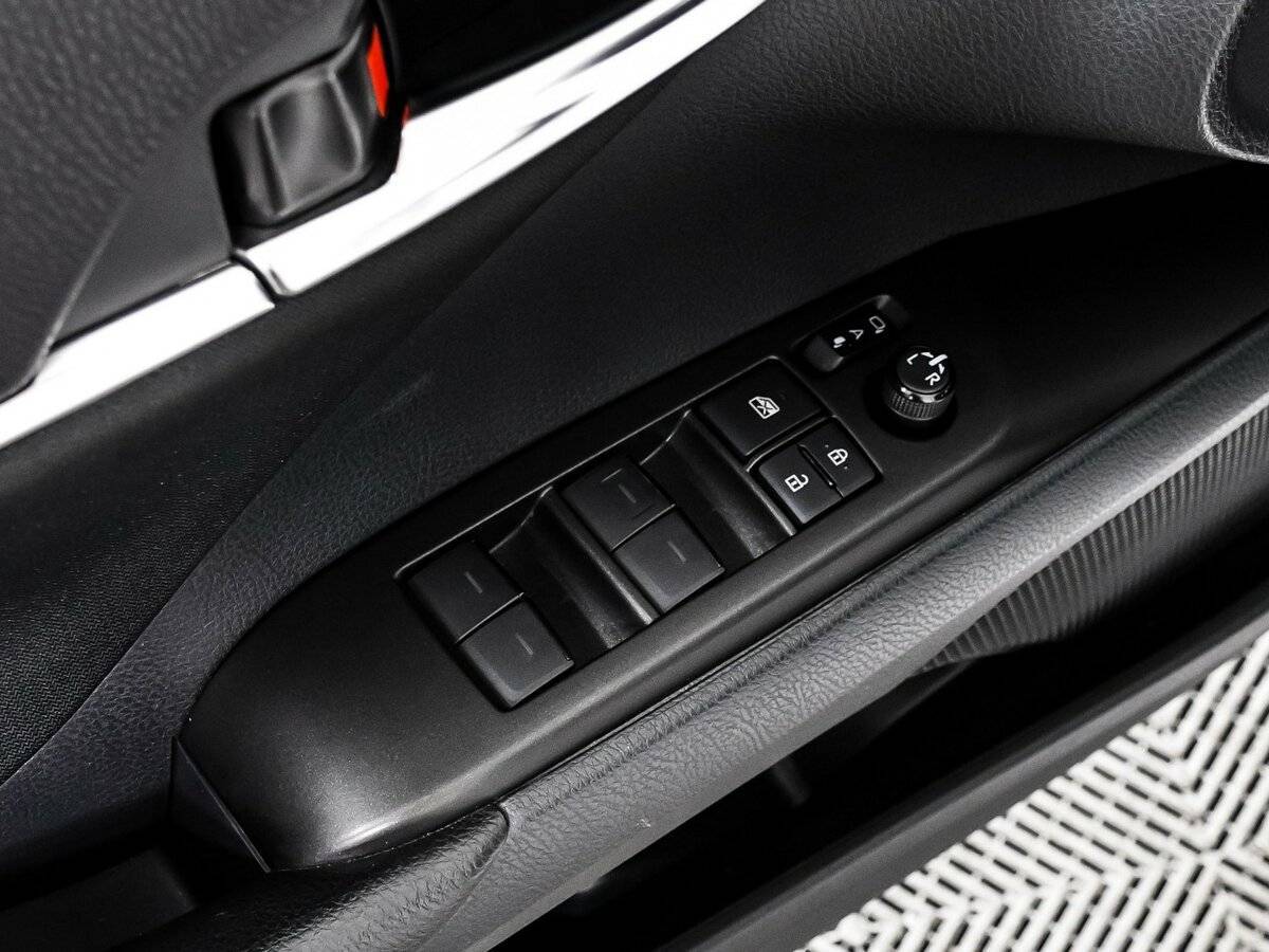 Б/У Тойота Камри 2021 года. Фото: #20