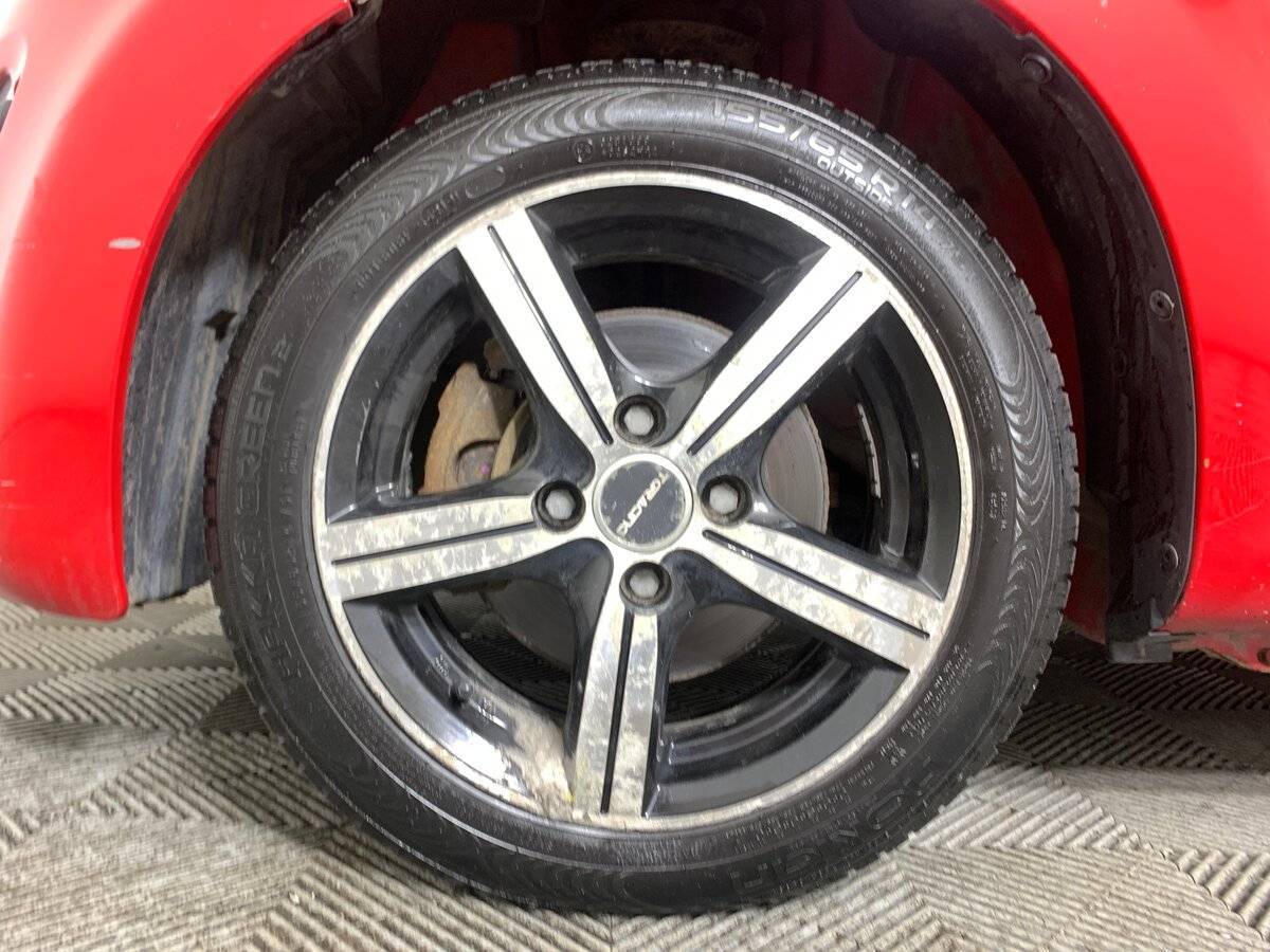 Б/У Пежо 107 2012 года. Фото: #8