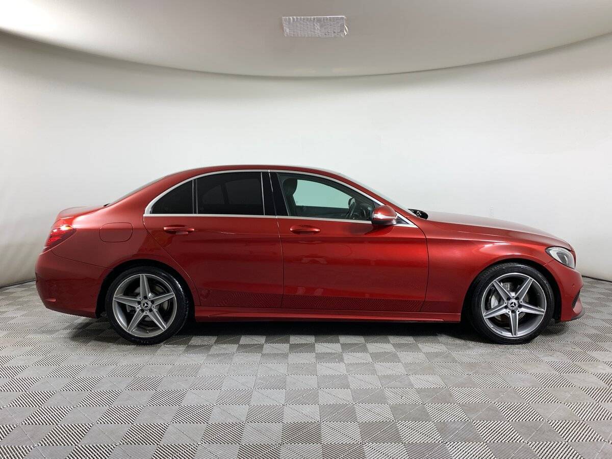 Б/У Мерседес-Бенц Ц-Класс 2015 года. Фото: #3