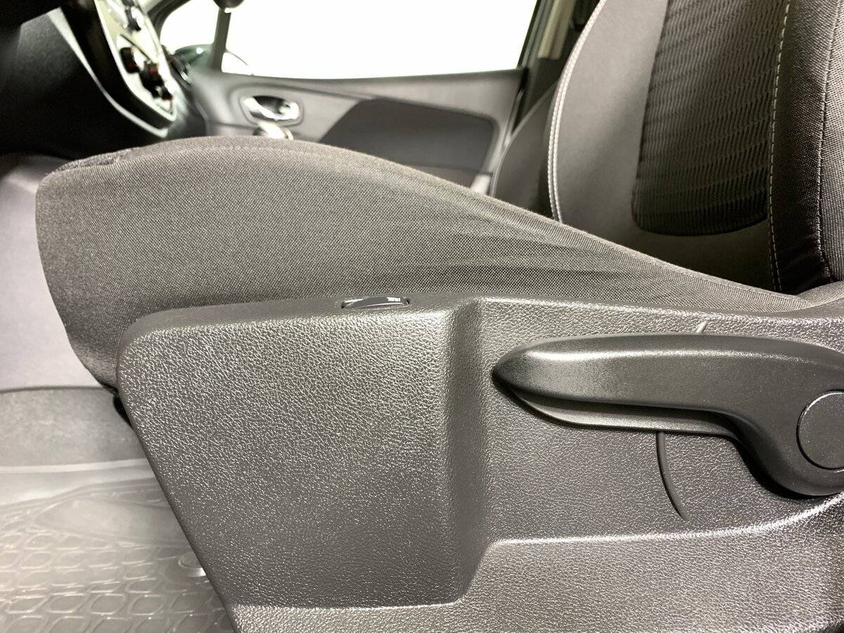 Б/У Рено Каптюр 2019 года. Фото: #15