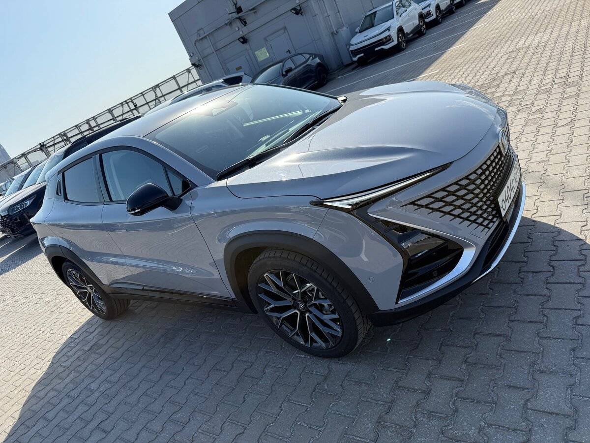 Б/У Чанган УНИ-Т 2024 года. Фото: #2