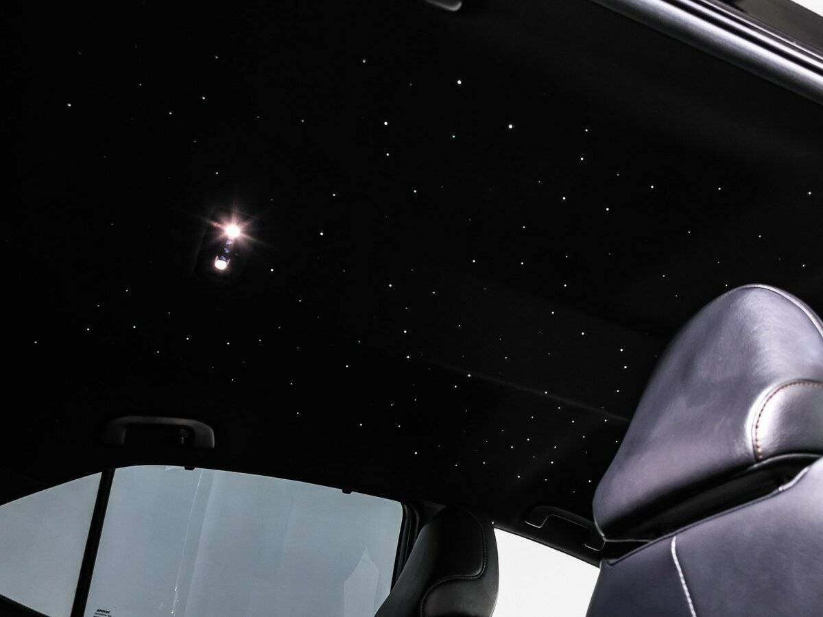 Б/У Тойота Камри 2021 года. Фото: #16