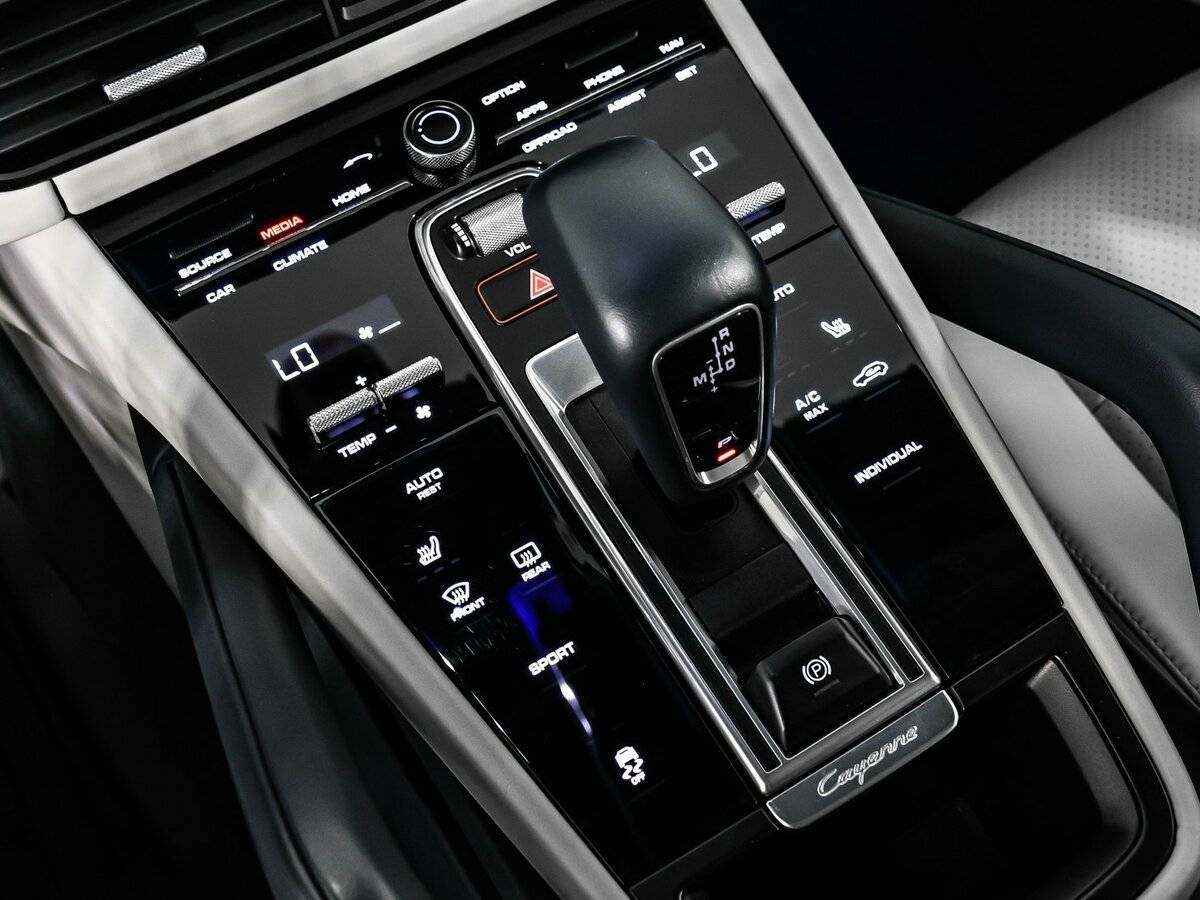 Б/У Порш Кайен 2019 года. Фото: #15