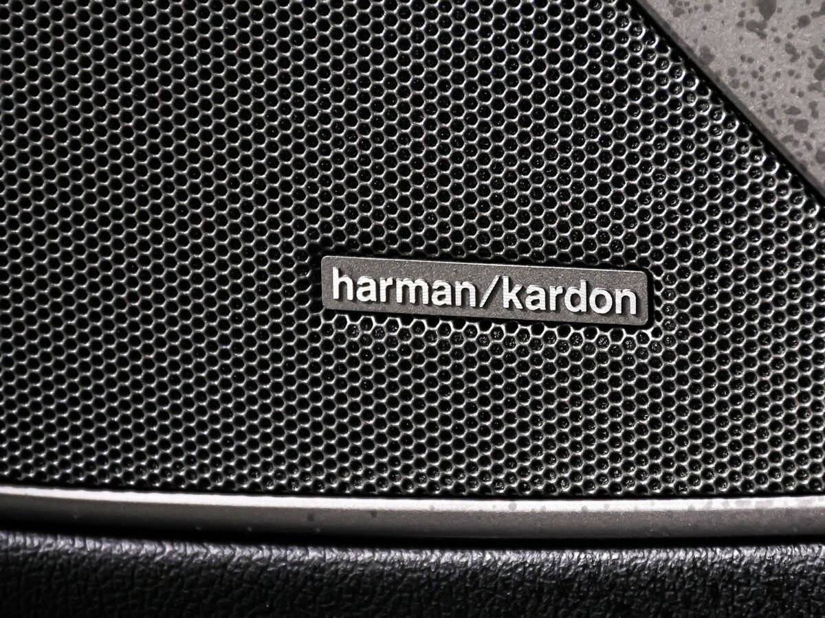 Б/У БМВ 3 серии 2019 года. Фото: #18