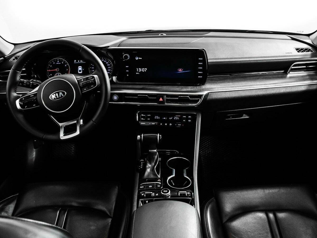 Б/У Киа К5 2021 года. Фото: #10