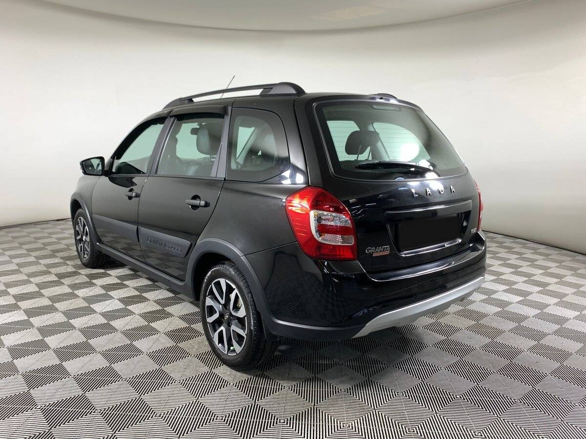 Б/У Лада (ВАЗ) Гранта 2023 года. Фото: #6