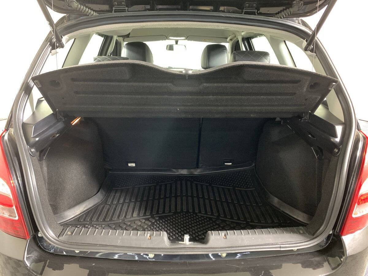 Б/У Лада (ВАЗ) Гранта 2023 года. Фото: #18