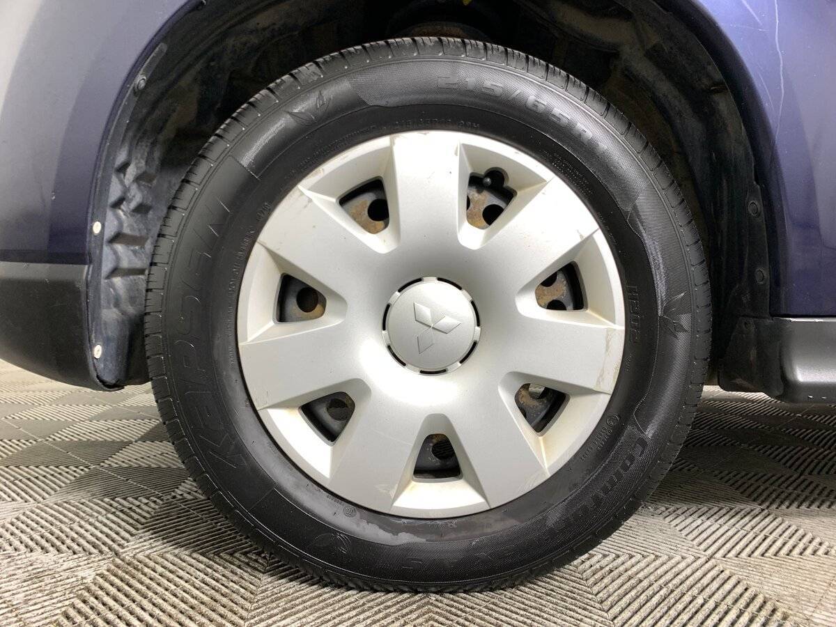 Б/У Митсубиши АС-Икс 2011 года. Фото: #8