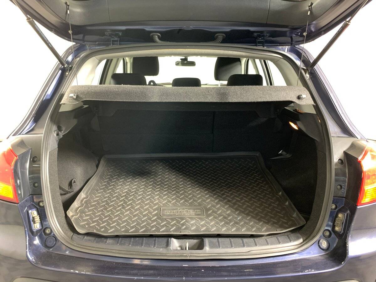 Б/У Митсубиши АС-Икс 2011 года. Фото: #18