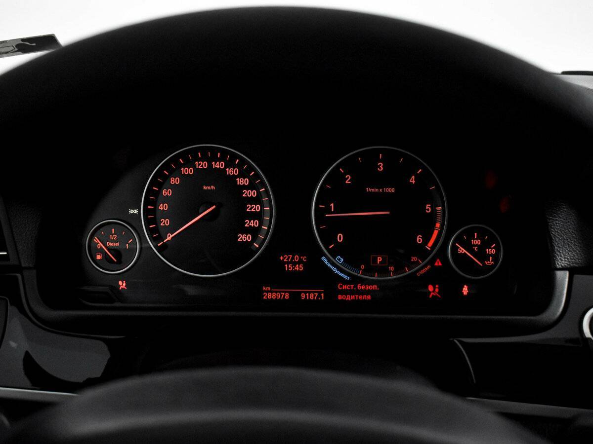 Б/У БМВ 5 серии 2013 года. Фото: #17