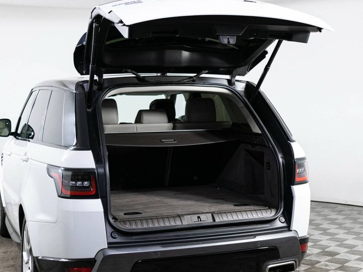 Б/У Лэнд Ровер Рэнж Ровер Спорт 2018 года. Фото: #5