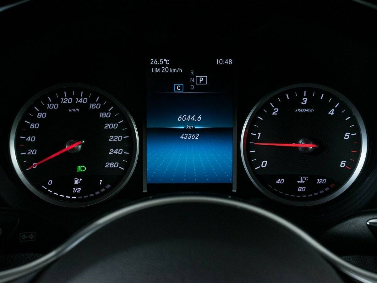 Б/У Мерседес-Бенц ГЛЦ 2019 года. Фото: #13