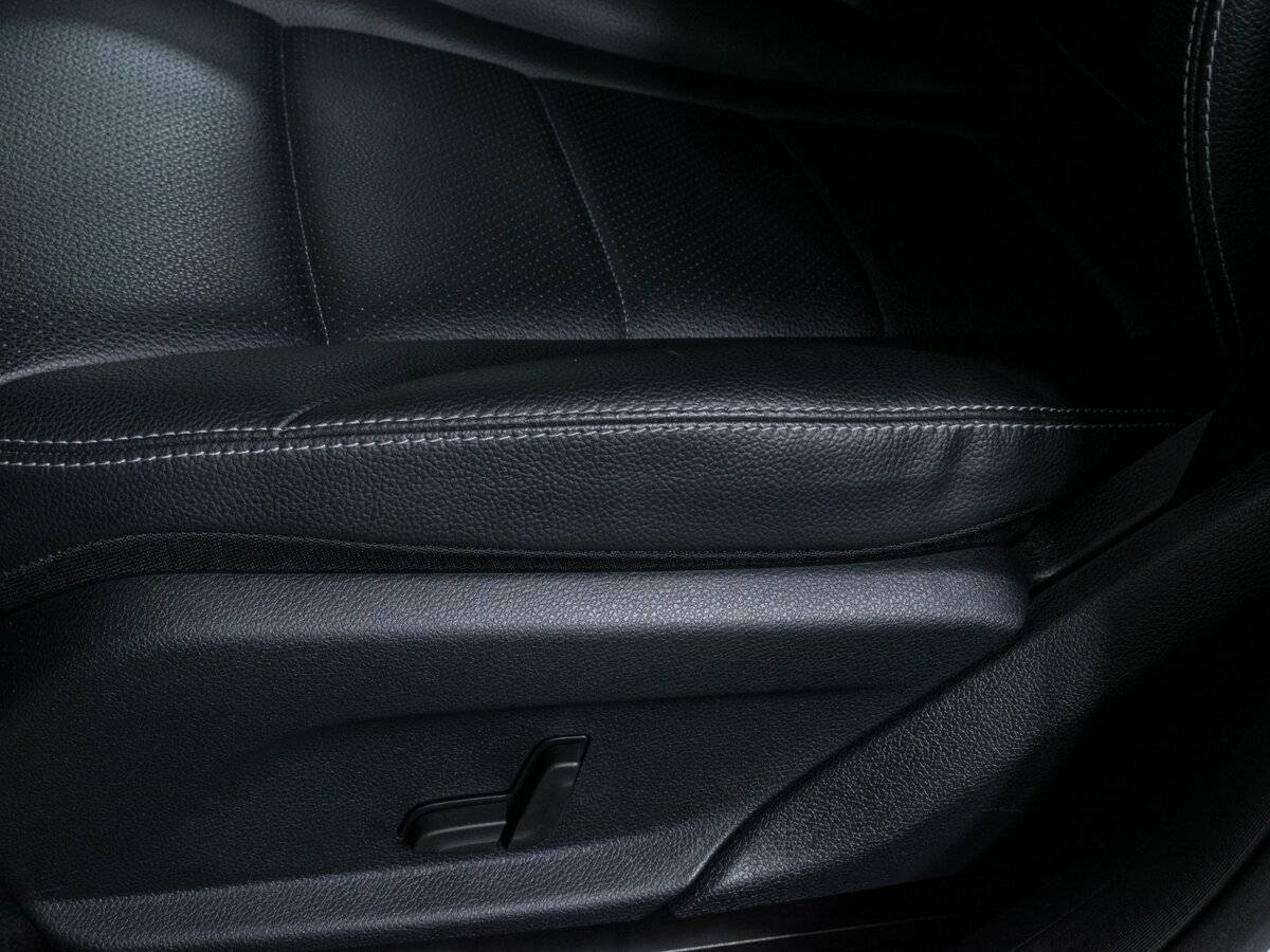 Б/У Мерседес-Бенц ГЛЦ 2019 года. Фото: #17