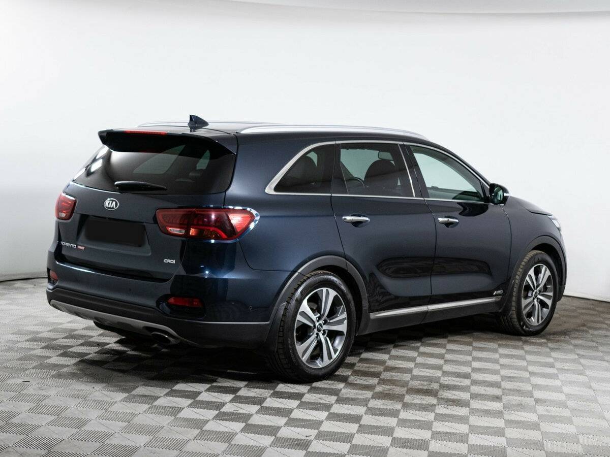 Б/У Киа Соренто 2018 года. Фото: #4