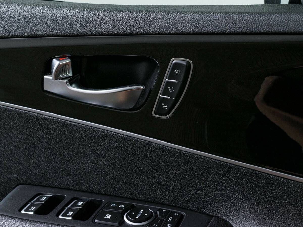 Б/У Киа Соренто 2018 года. Фото: #19