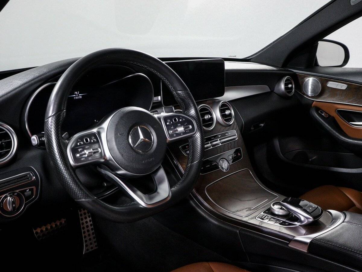 Б/У Мерседес-Бенц Ц-Класс 2018 года. Фото: #11