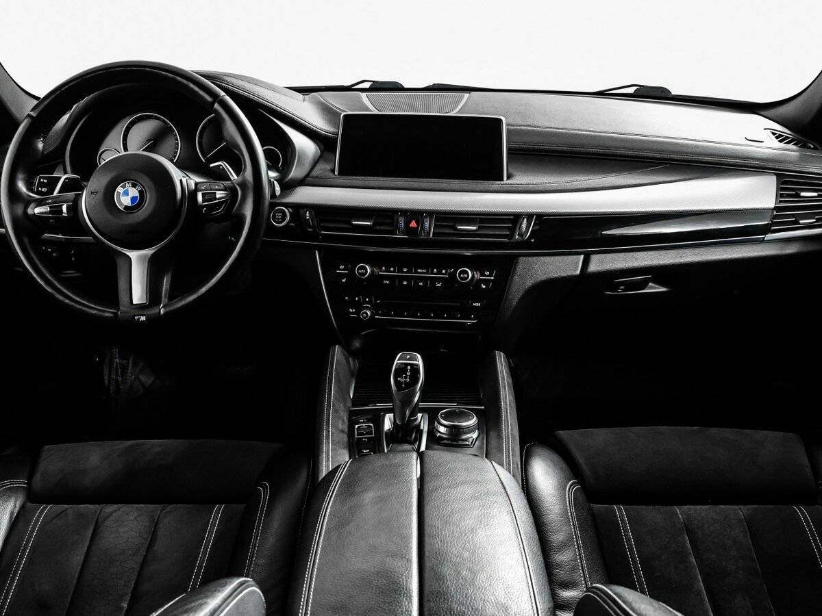 Б/У БМВ Икс6 2018 года. Фото: #10