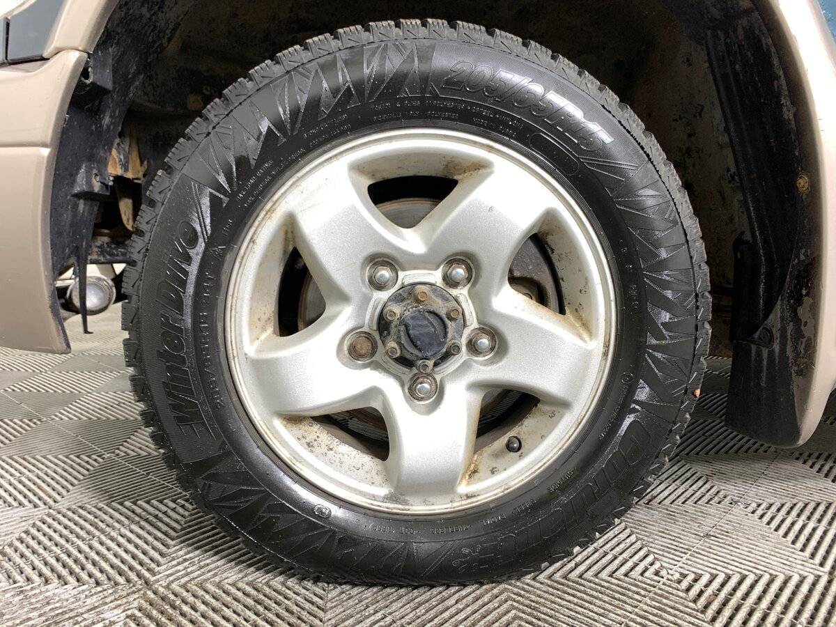 Б/У Киа Спортейдж 2003 года. Фото: #8