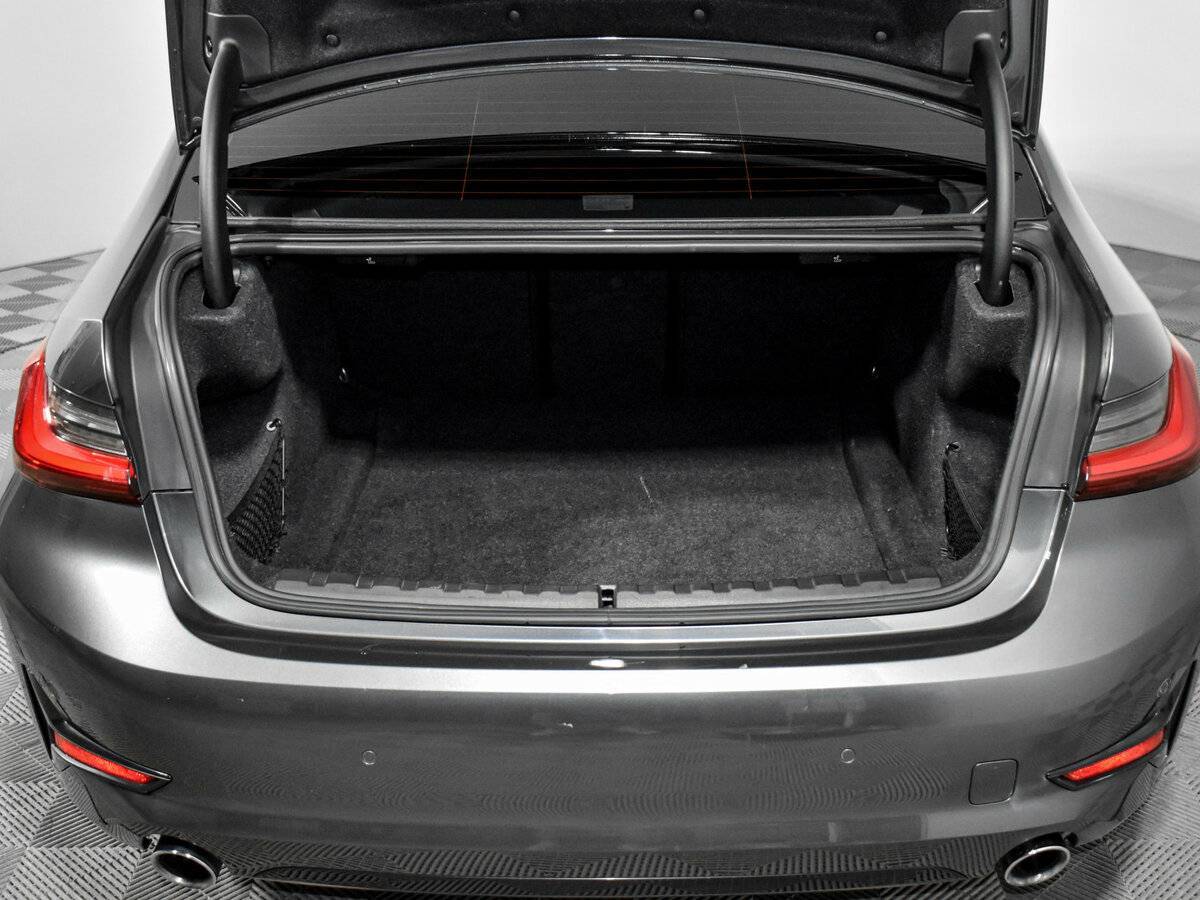 Б/У БМВ 3 серии 2019 года. Фото: #18