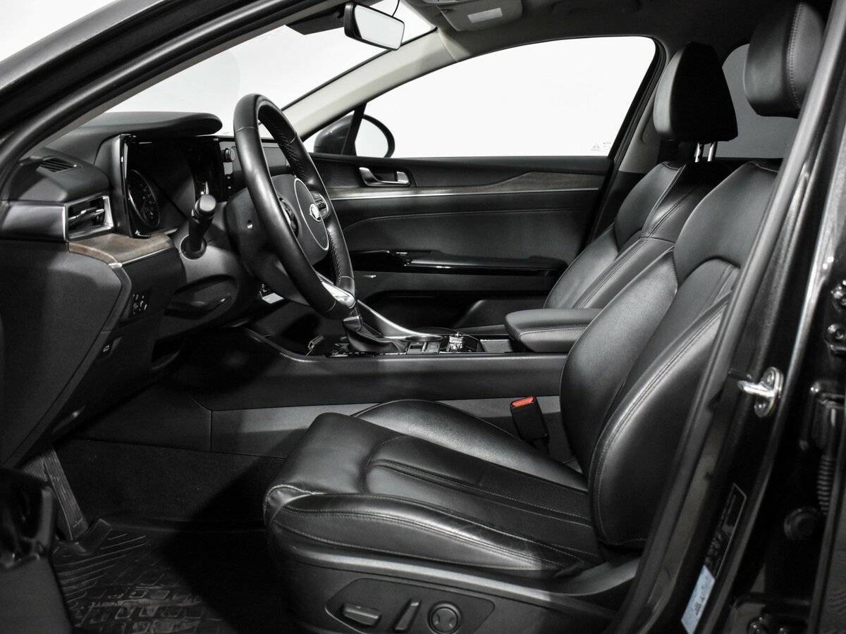 Б/У Киа К5 2020 года. Фото: #8