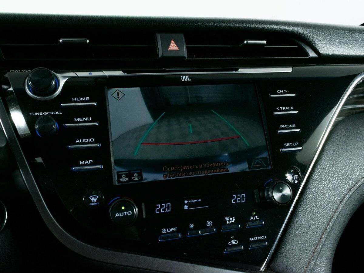 Б/У Тойота Камри 2020 года. Фото: #16