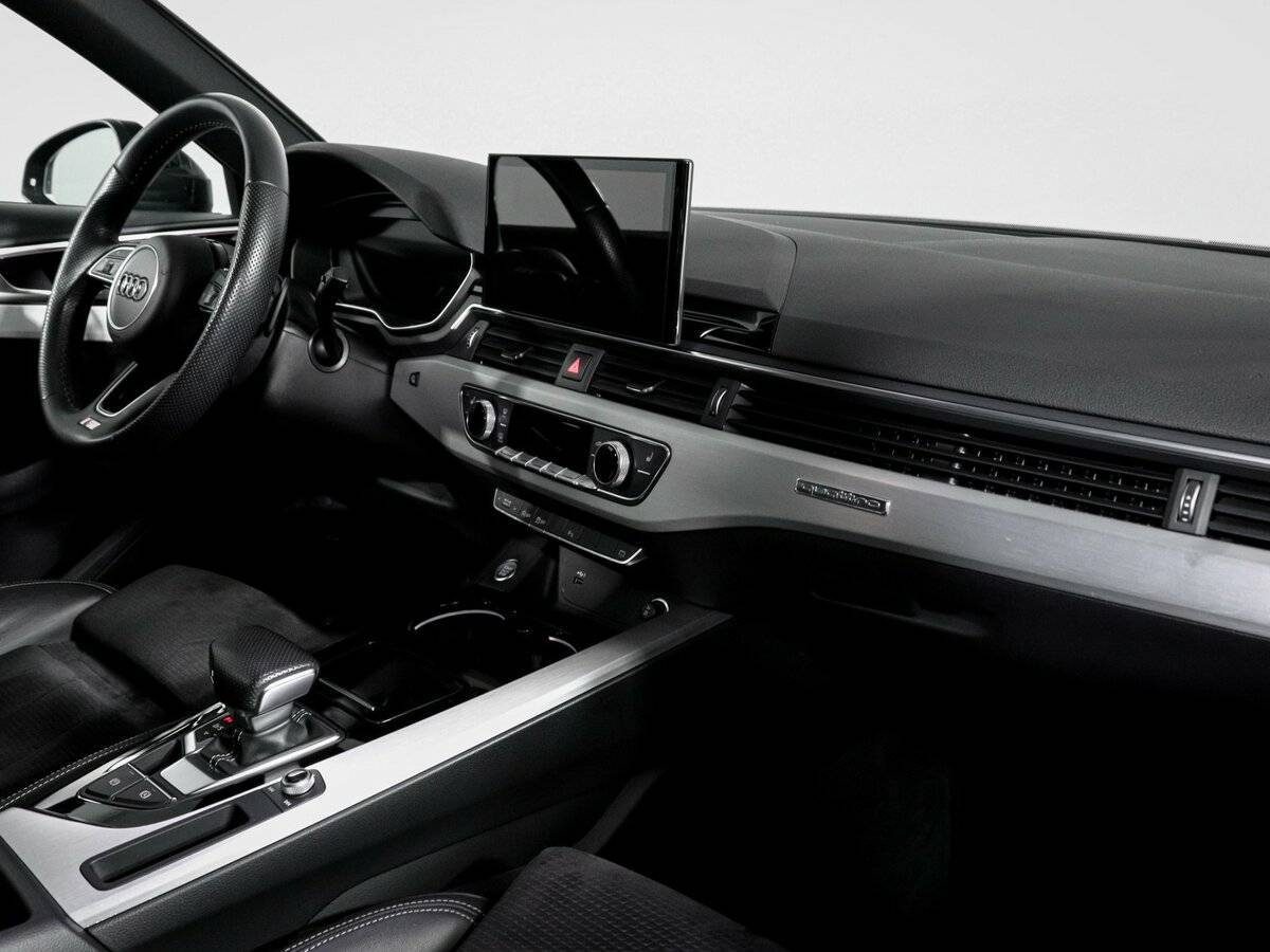 Б/У Ауди А4 2020 года. Фото: #6