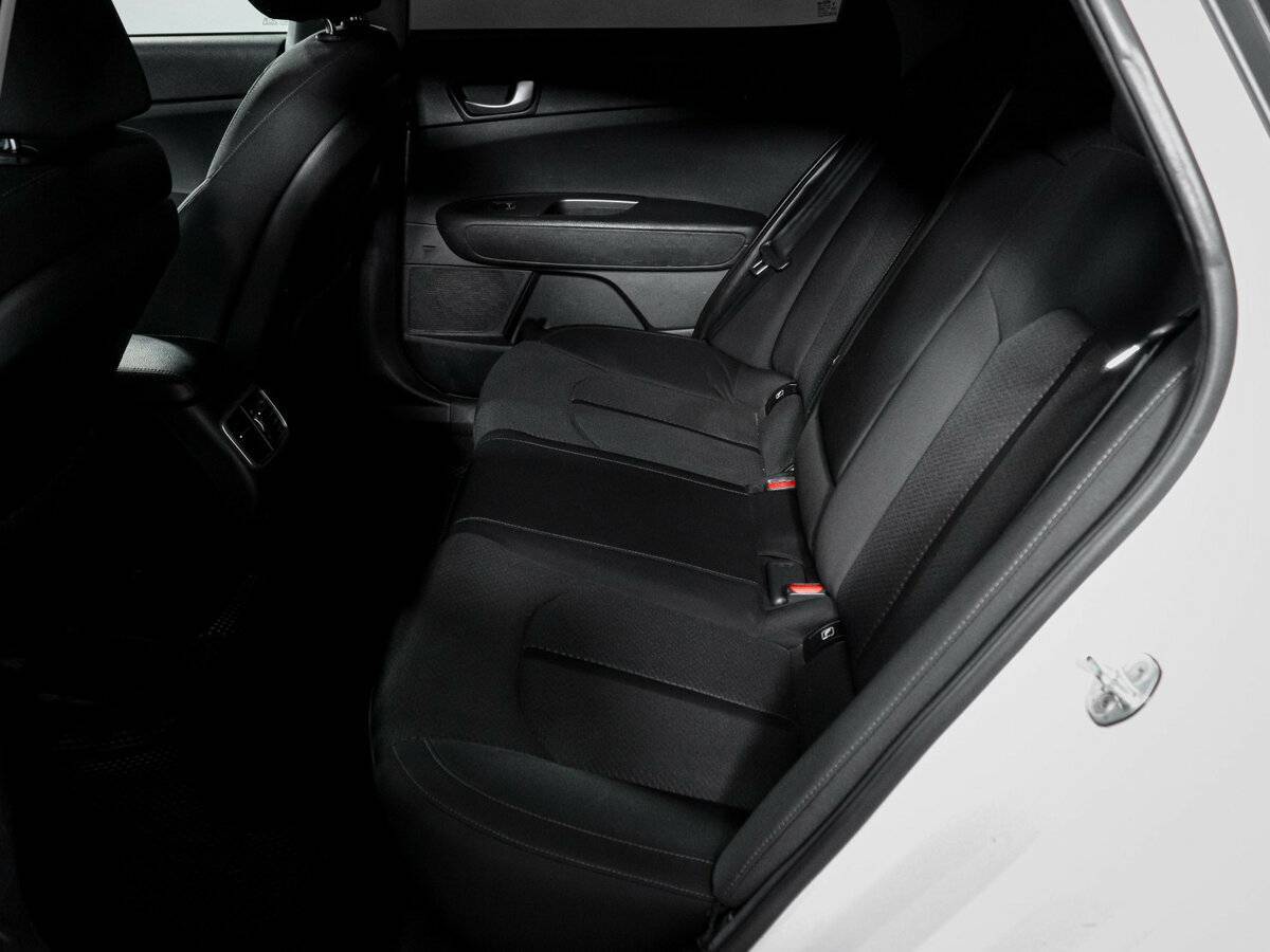 Б/У Киа Оптима 2018 года. Фото: #9