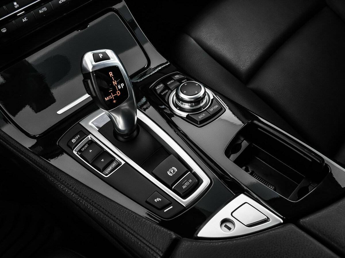 Б/У БМВ 5 серии 2016 года. Фото: #14