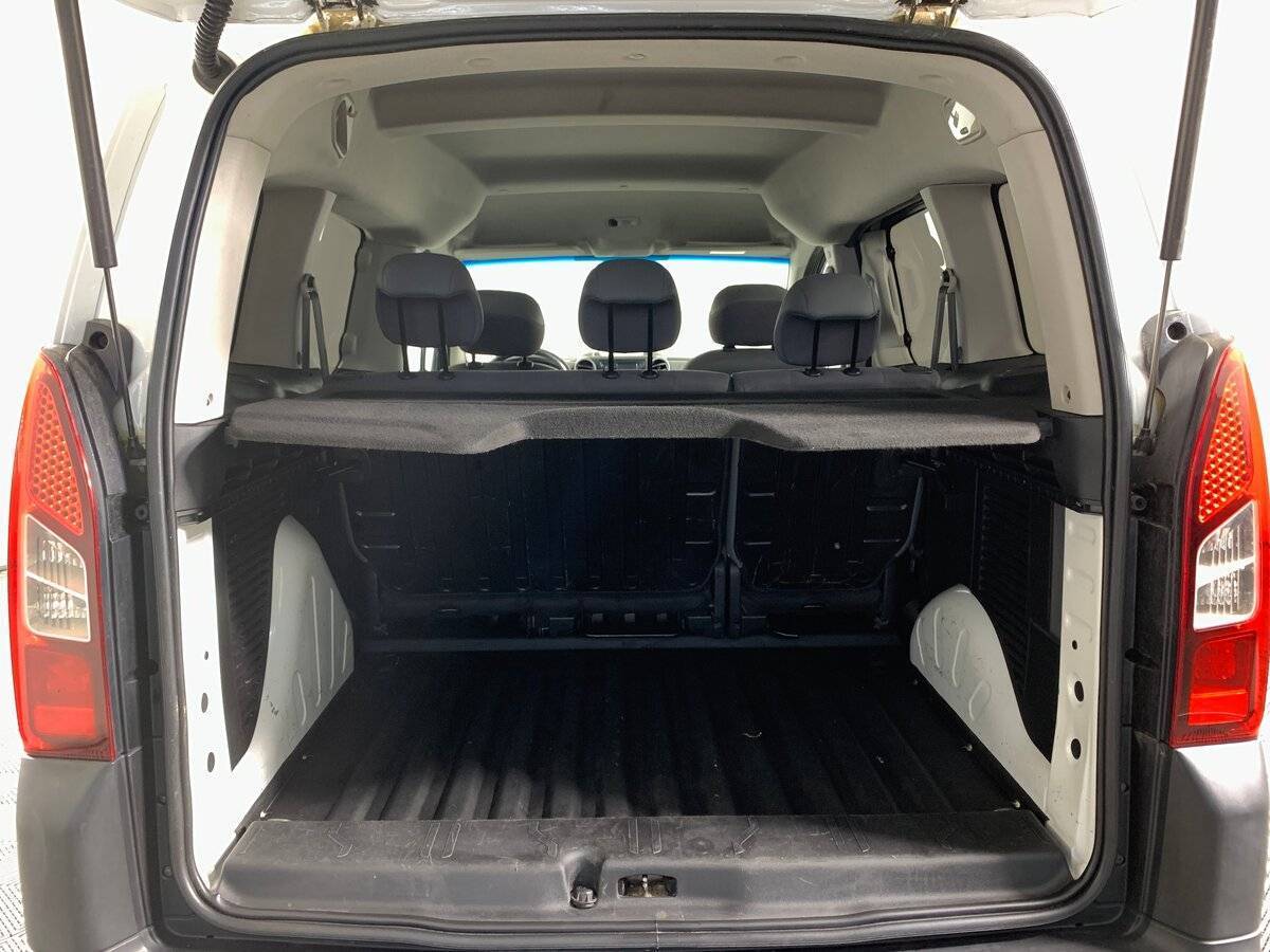 Б/У Ситроен Берлинго 2012 года. Фото: #17