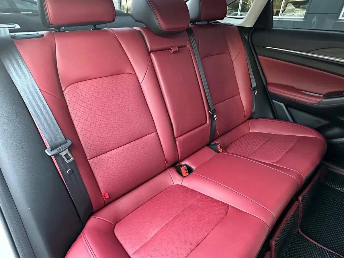 Б/У Чанган Еадо Плюс 2024 года. Фото: #10