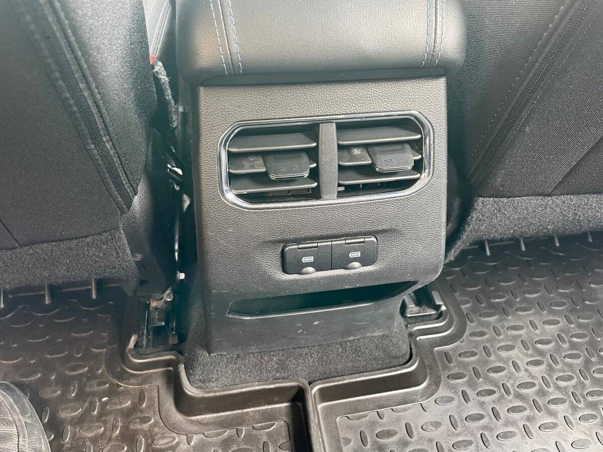 Б/У Хавал Джолион 2021 года. Фото: #13