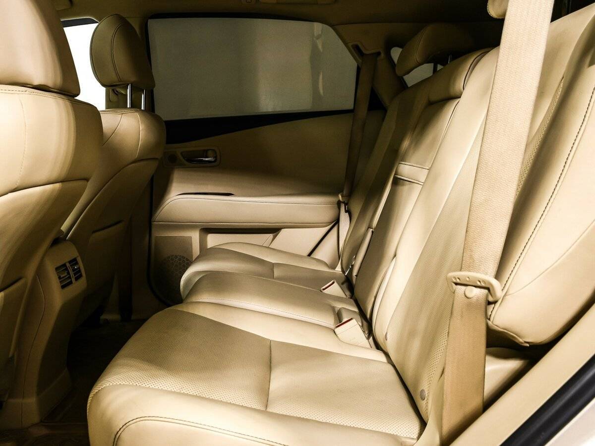 Б/У Лексус Р-Икс 2015 года. Фото: #12