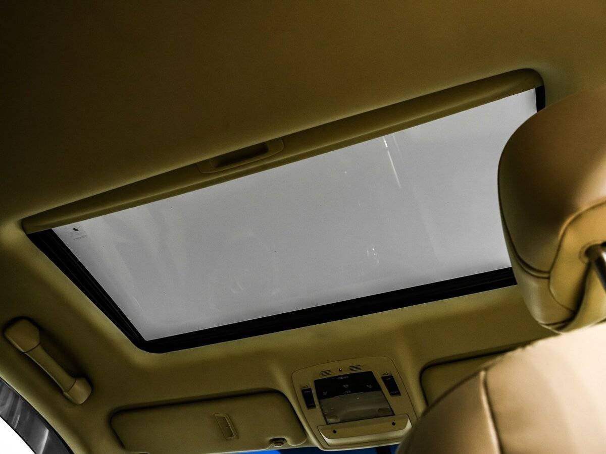 Б/У Лексус Р-Икс 2015 года. Фото: #14