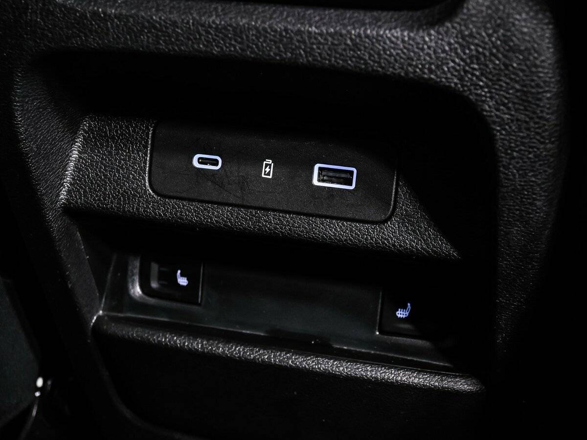 Б/У Джили Тугелла 2023 года. Фото: #15