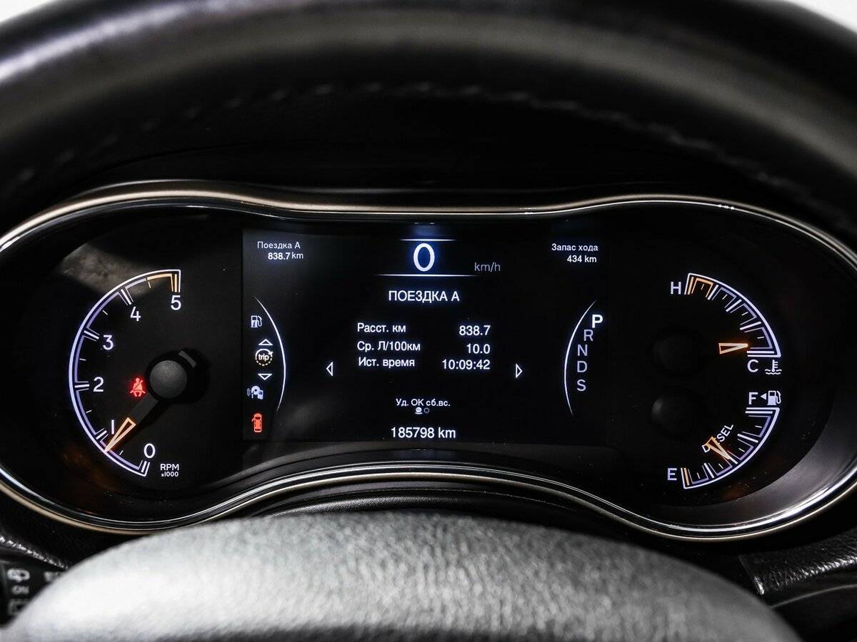 Б/У Джип Гранд Чироки 2013 года. Фото: #9