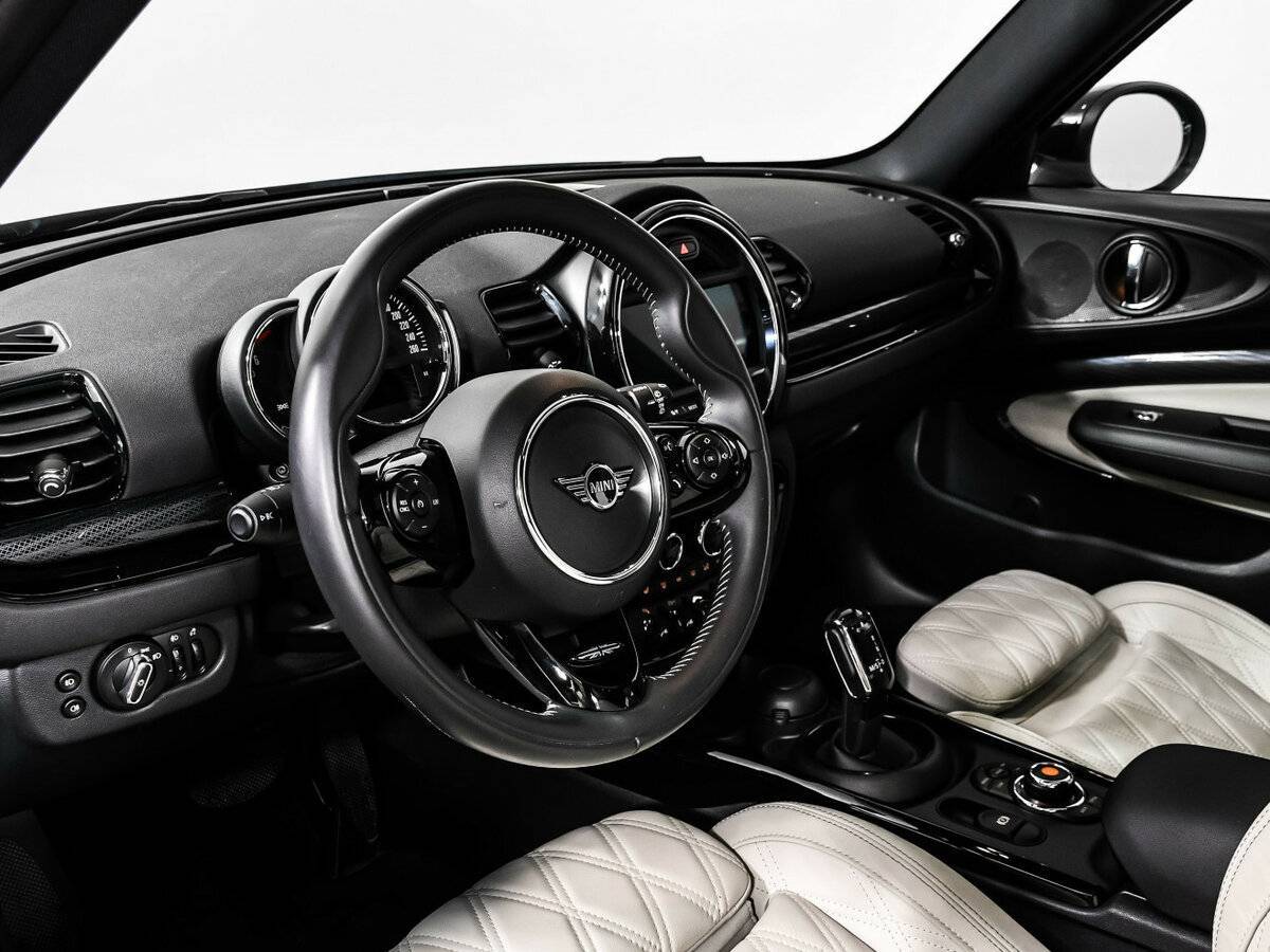 Б/У Мини Клубмэн 2020 года. Фото: #11